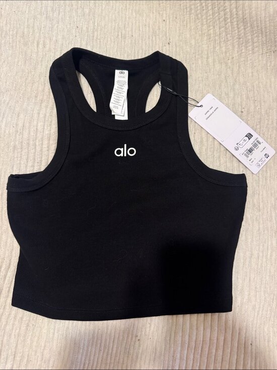 Black Ribbed Crop Tank